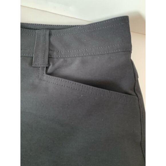 Eddie Bauer Skort  size 12  Black - Picture 6 of 11